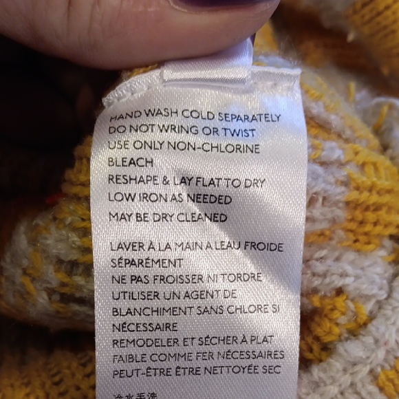 BDG Rian Lace-Up Sweater In Multi-red Color - Picture 8 of 11